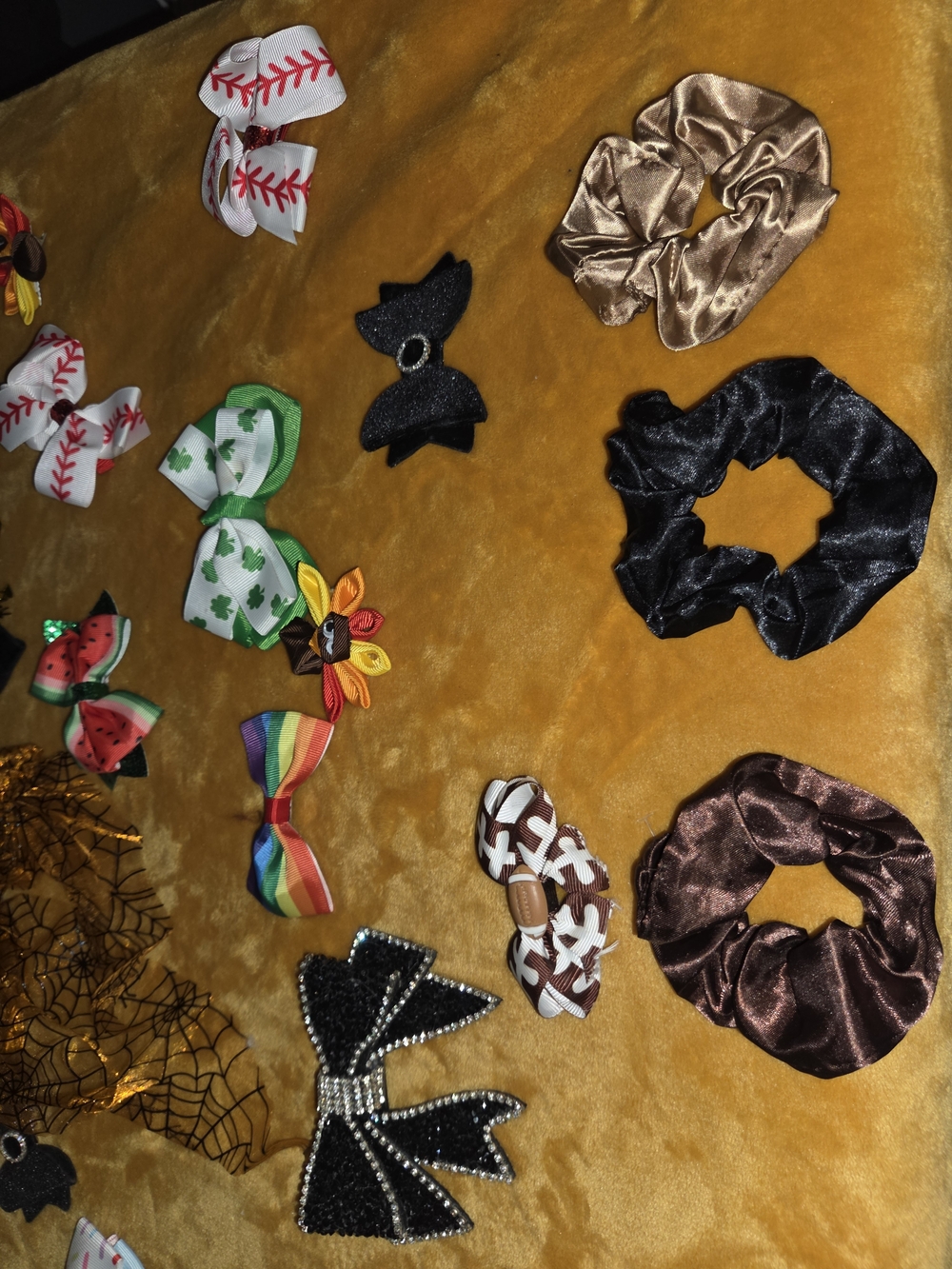 Hair accessory bundle. - Picture 6 of 7